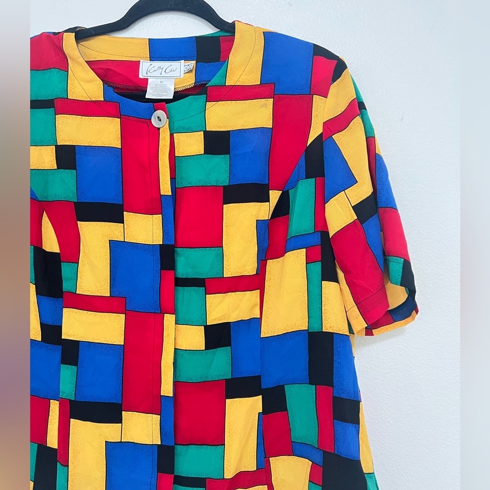 🤍 Vintage Kathy Che abstract color block button down shirt - Picture 2 of 3